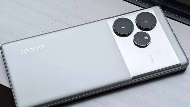 Mobile gamer playing Call of Duty Mobile on Realme GT 6 curved LTPO AMOLED display at ninety frames per second.